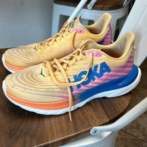 HOKA Mach 5